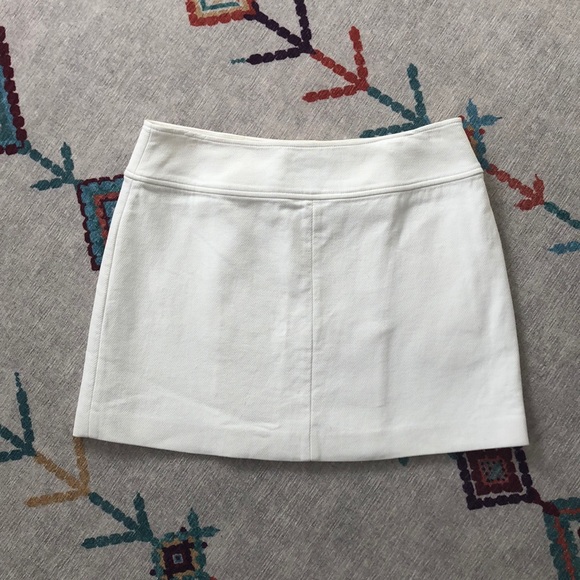 Theory White Wrap skirt - Picture 9 of 11